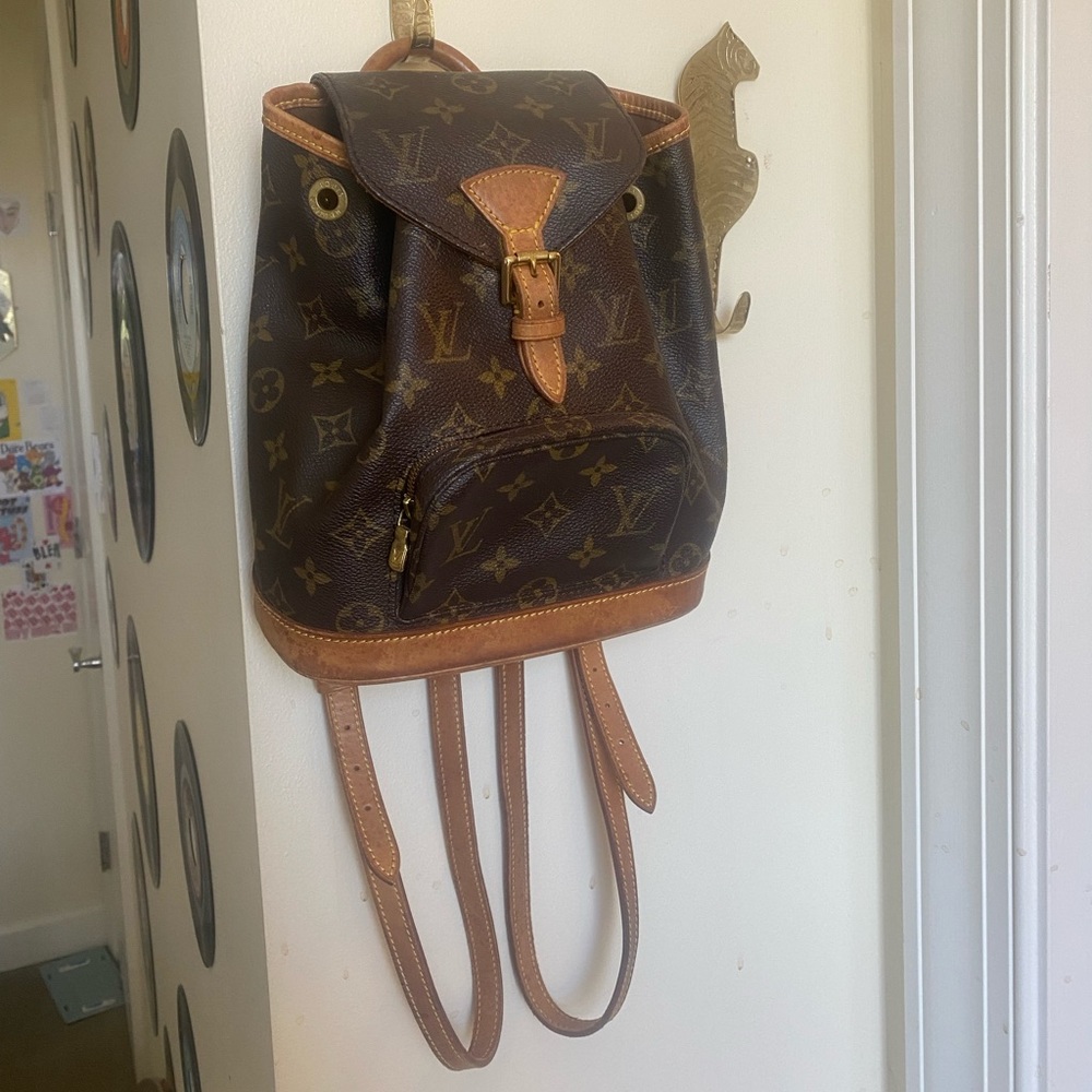 SOLD ON DEPOP